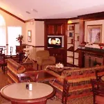 Quality Inn & Suites Columbia I-70 